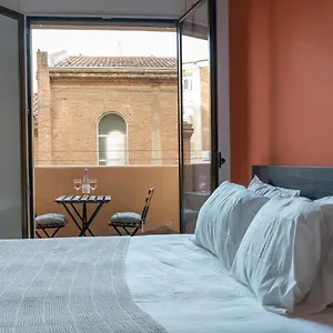 https://orange-crush-barcelona.topbarcelonahotels.com
